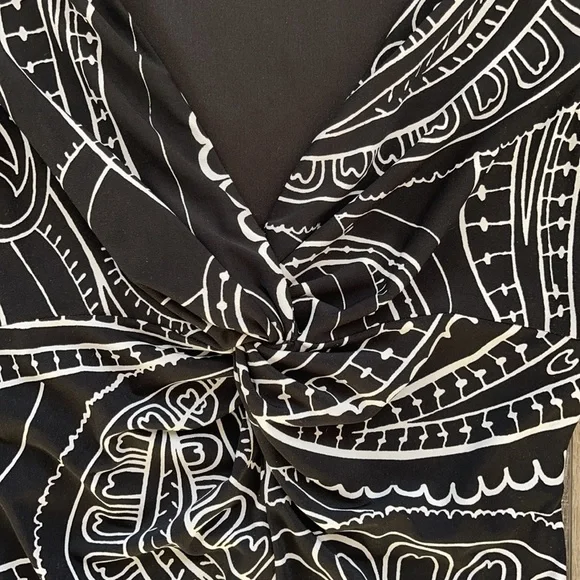 DRESS - Picture 4 of 6